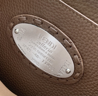 フェンディバッグ素材ディテール